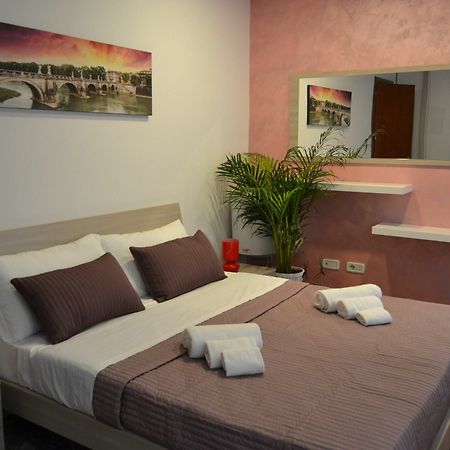 Maxim Rooms Рим Екстер'єр фото