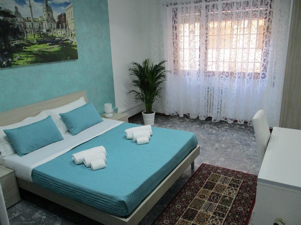 Maxim Rooms Рим Екстер'єр фото