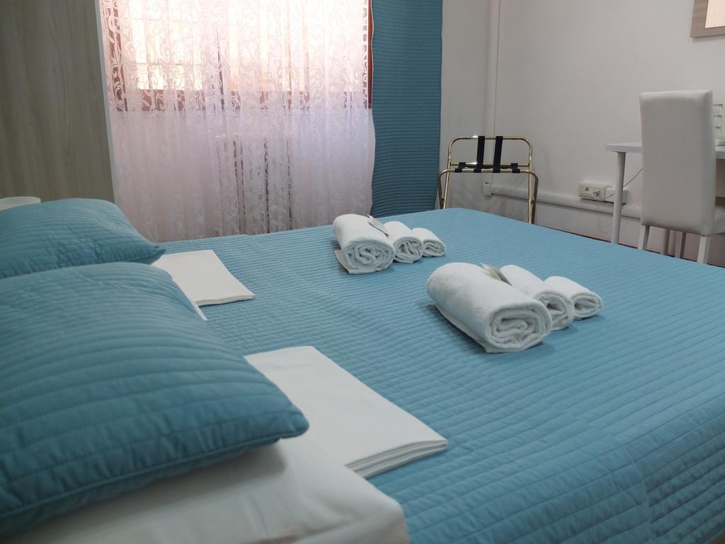Maxim Rooms Рим Екстер'єр фото