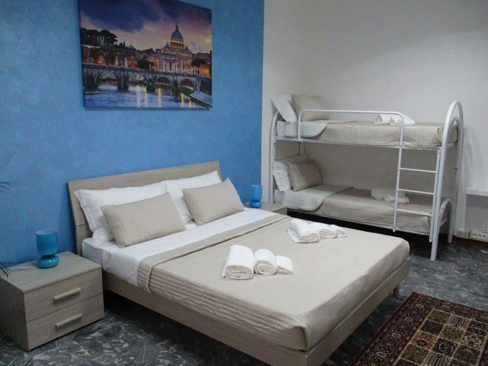 Maxim Rooms Рим Екстер'єр фото