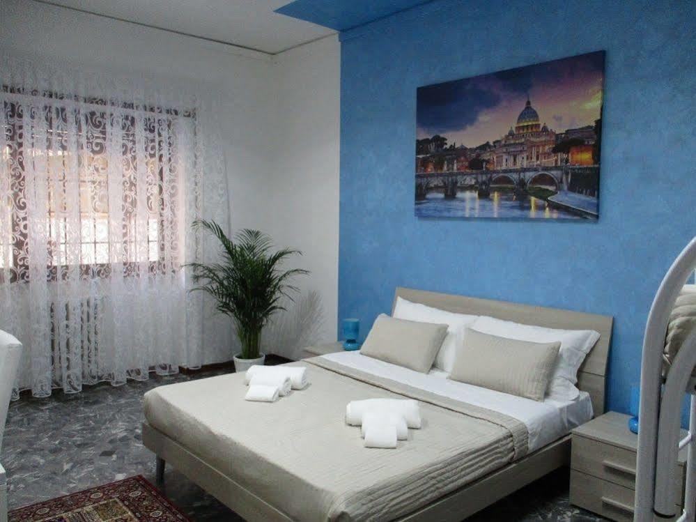 Maxim Rooms Рим Екстер'єр фото