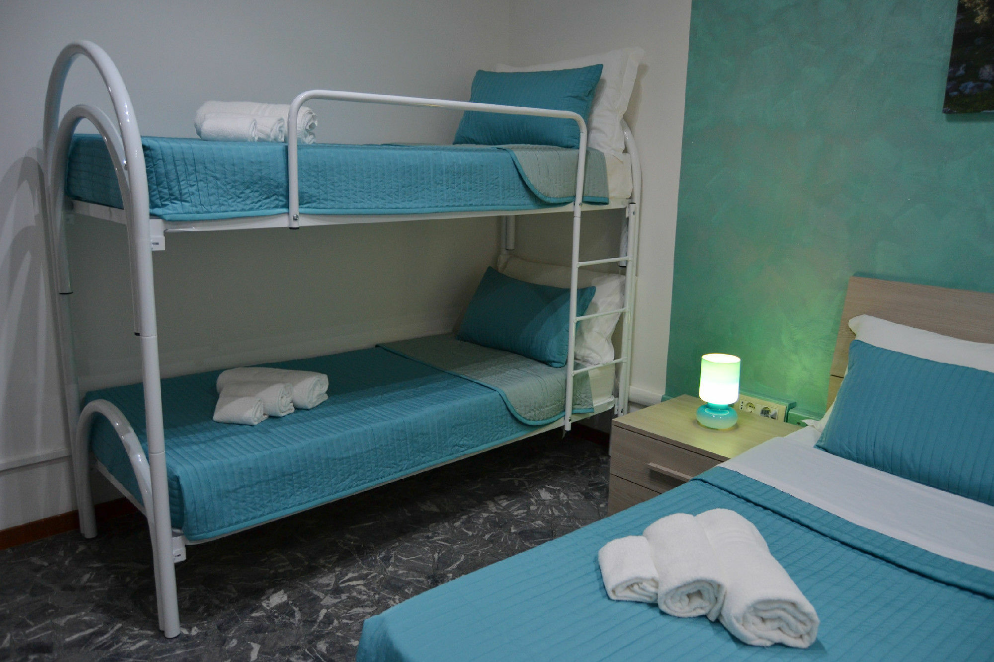 Maxim Rooms Рим Екстер'єр фото