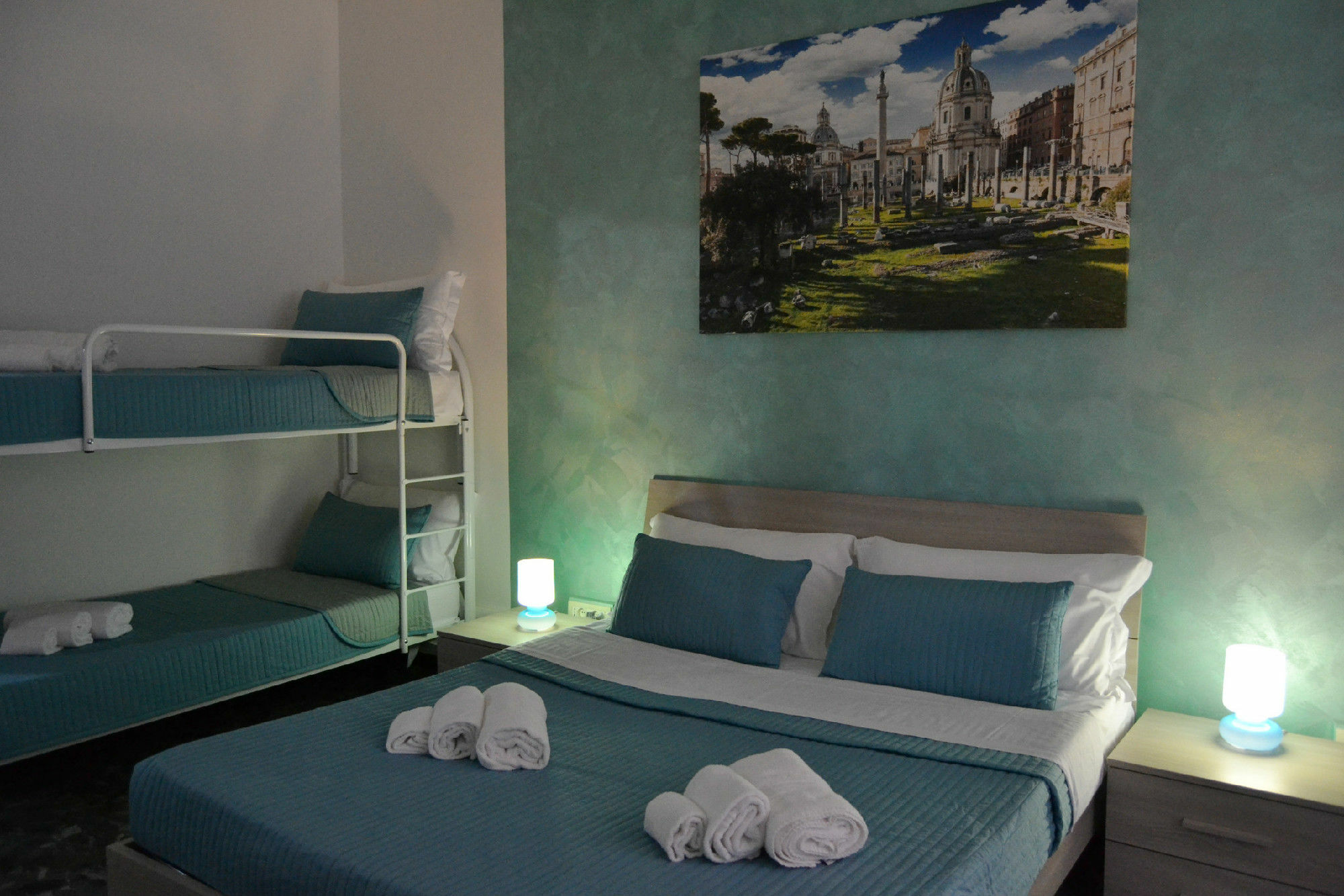 Maxim Rooms Рим Екстер'єр фото