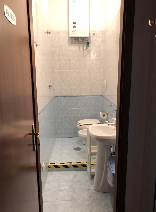 Maxim Rooms Рим Екстер'єр фото